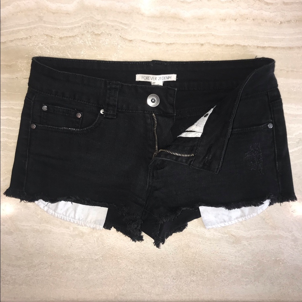Cut off black denim shorts